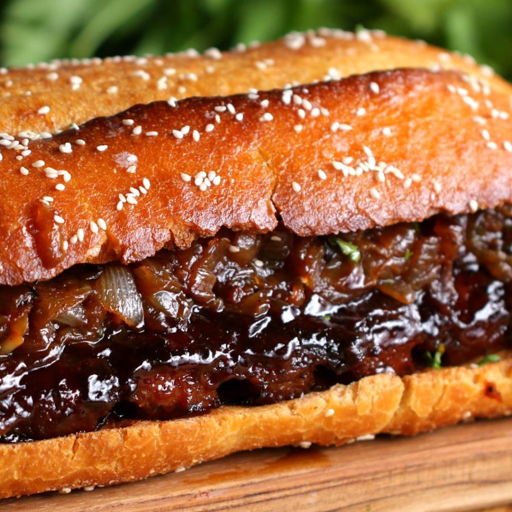 giant-bbq-rib-sandwich-to-feed-a-crowd-cooking-tv-recipes