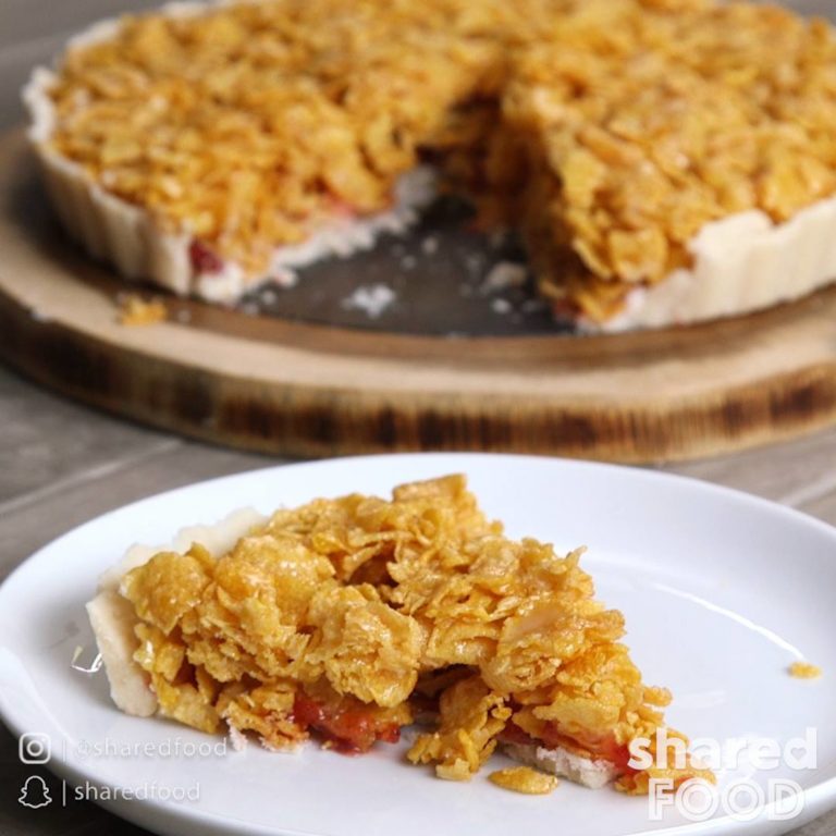 Lunch Lady Cornflake Jam Tart Will Bring You Right Back to Your Childhood Cooking TV Recipes
