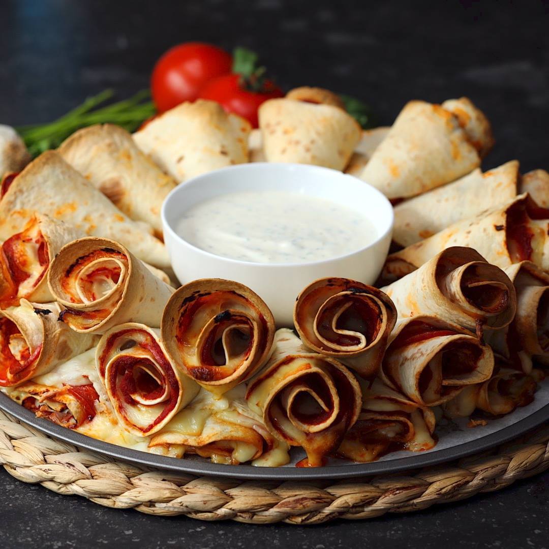 Op risico whisky Koloniaal Pizza Cone Dip Ring - Cooking TV Recipes